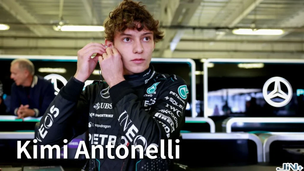 賓士F1車手 Kimi Antonelli 在維修區整備特寫，展示 Mercedes 銀箭車隊新星車手英姿。